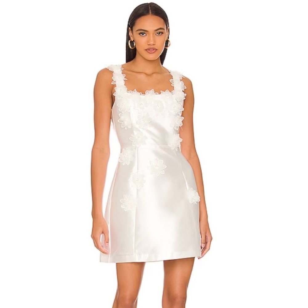 BRAND NEW! Elliatt white floral mini dress!